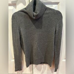 NWT Aqua Cashmere Turtleneck - small